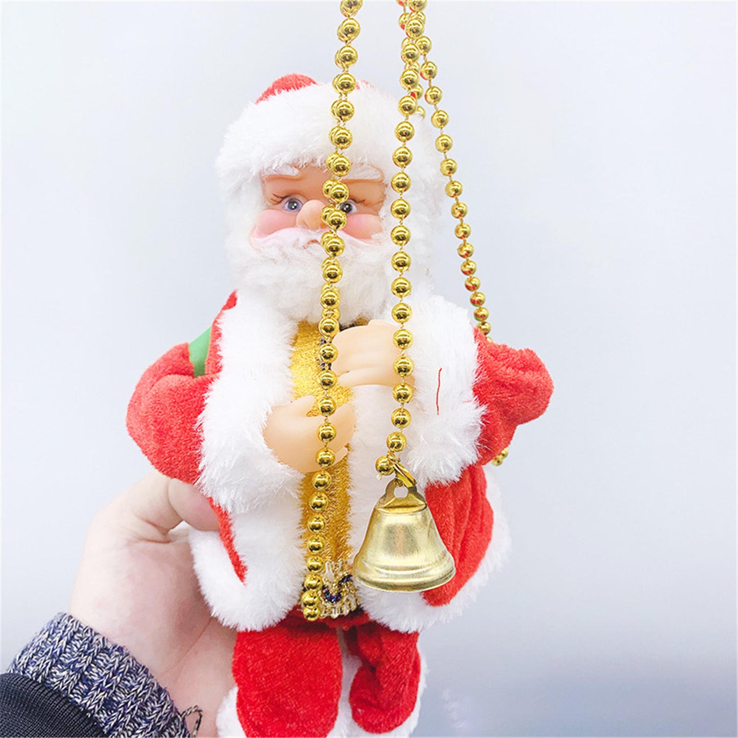 Electric Climbing Santa Claus Decoration – Animated Christmas Ornament with Rope Ladder